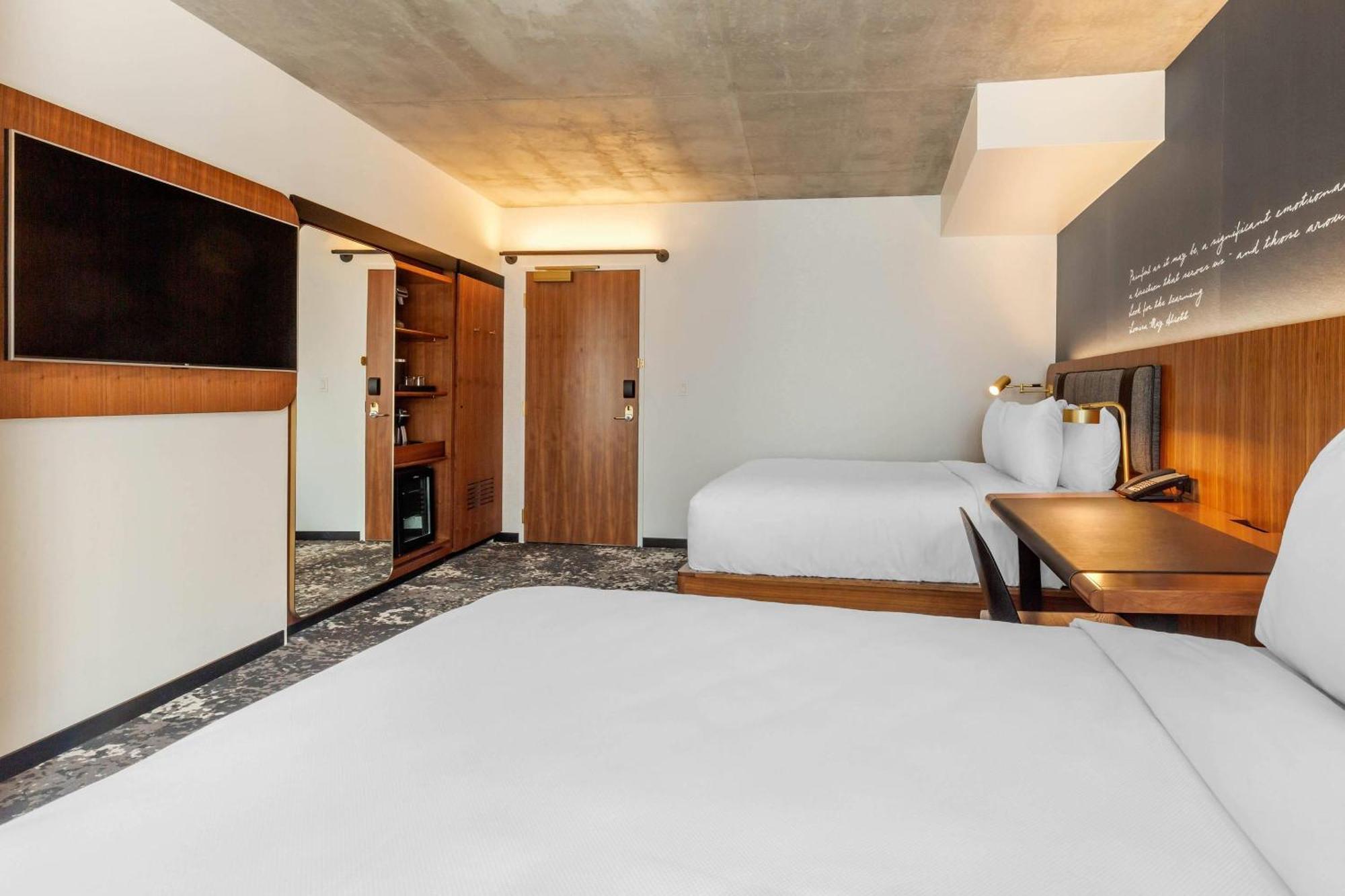 Cambria Downtown - Seaport 4*