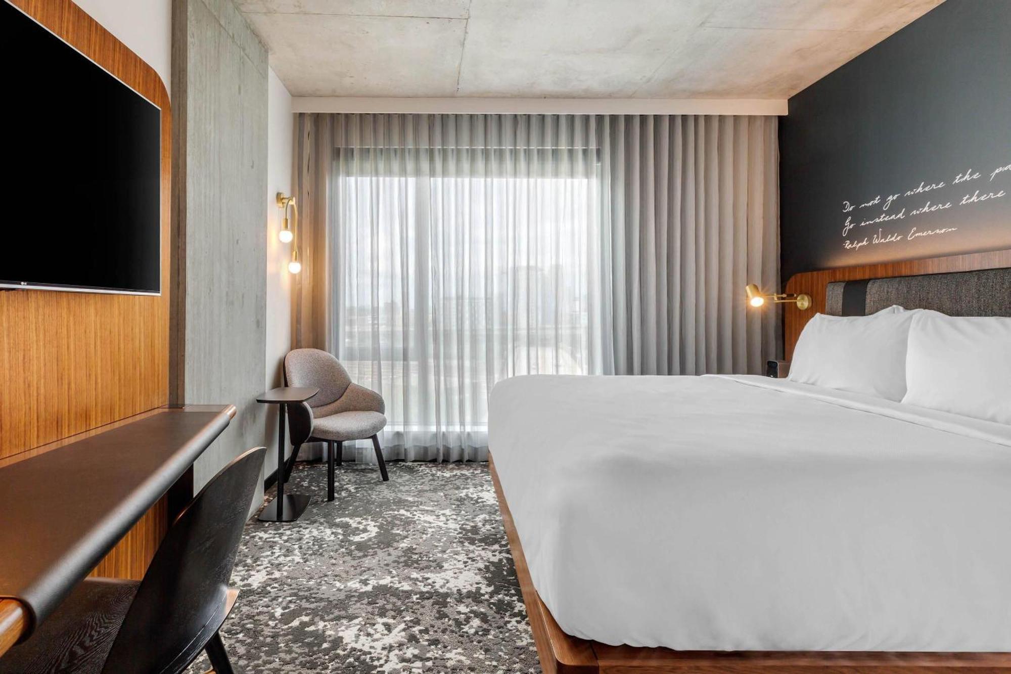 Cambria Downtown - Seaport 4*