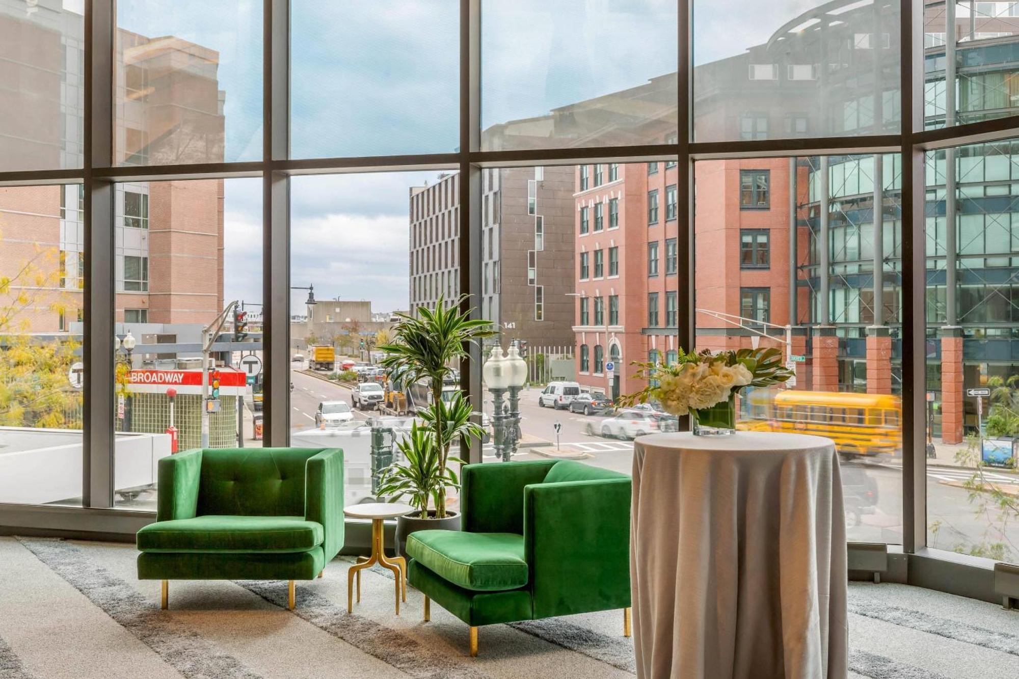 Cambria Downtown - Seaport 4* Boston
